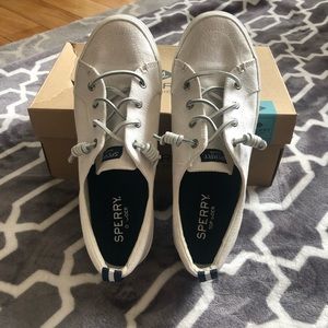 Sperry Creat Linen White sneakers size 9